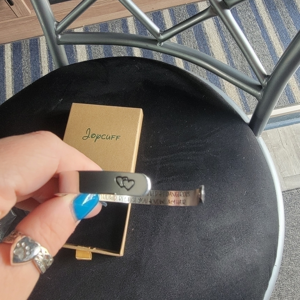 Nib Joycuff Sister Funny Silver Cuff Bracelet - Picture 5 of 6